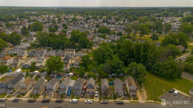 27 Division Street, South River, NJ 08882
