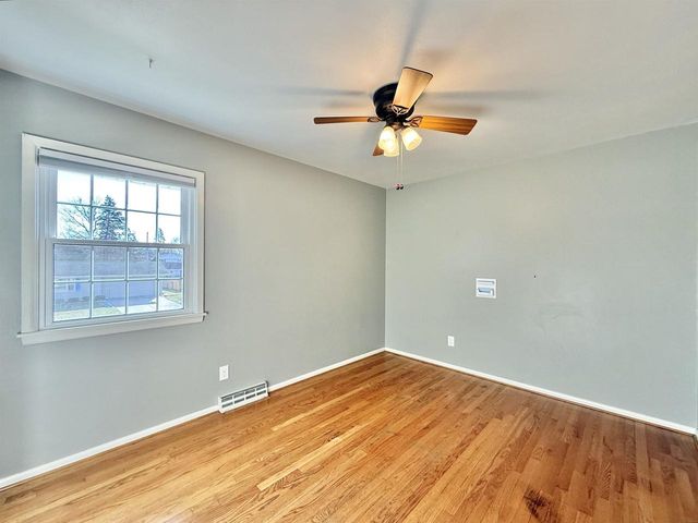 2525 Mt Vernon Avenue, Janesville, WI 53545