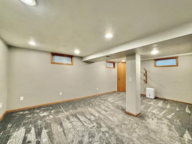 2525 Mt Vernon Avenue, Janesville, WI 53545