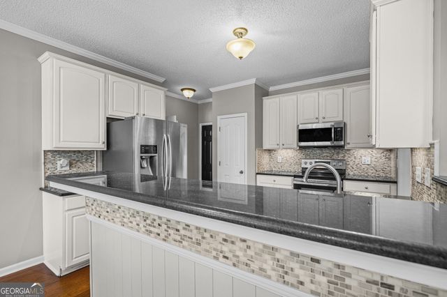 1304 Buttermilk Ln, Griffin, GA 30224