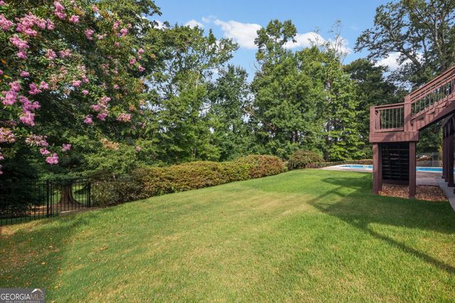 1304 Buttermilk Ln, Griffin, GA 30224