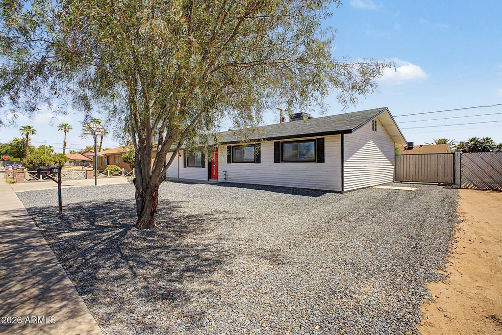 731 E MANOR Drive, Casa Grande, AZ 85122 — photo 4