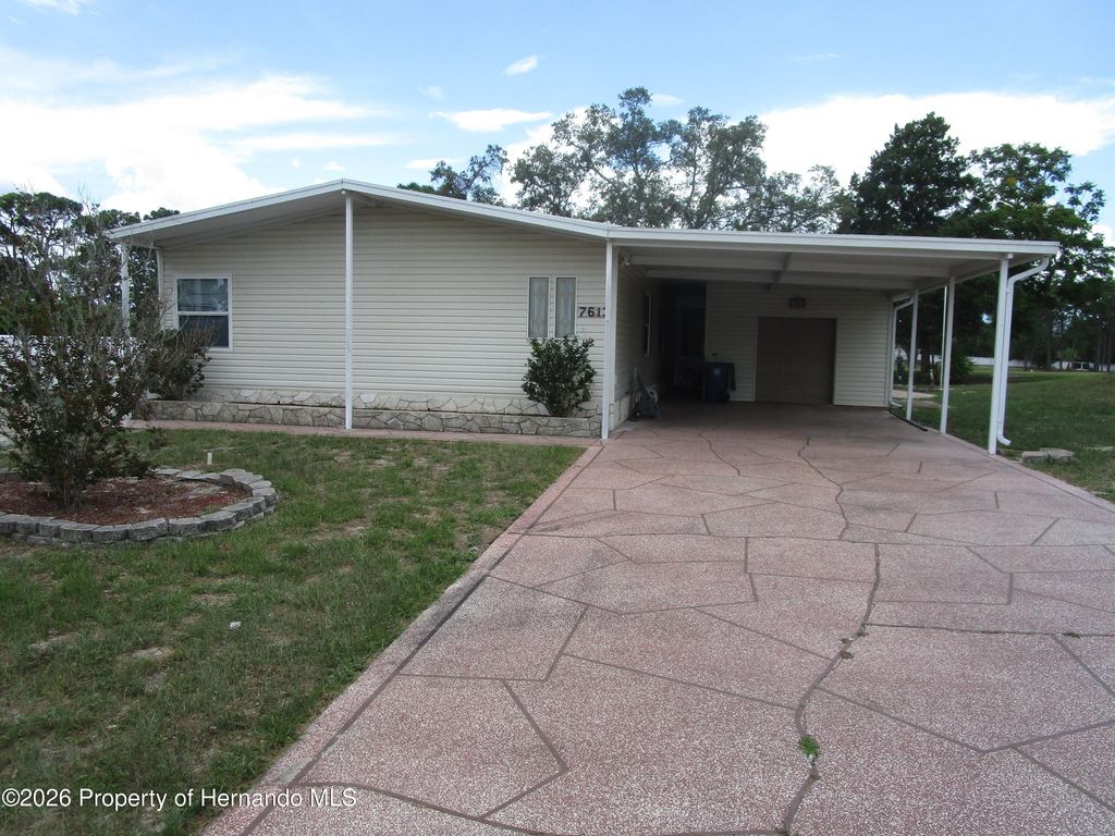 7613 Moriah Avenue 6, Brooksville, FL 34613