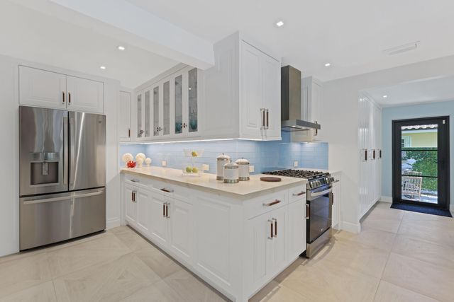 1227 Southways Street, Delray Beach, FL 33483