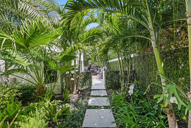 1227 Southways Street, Delray Beach, FL 33483