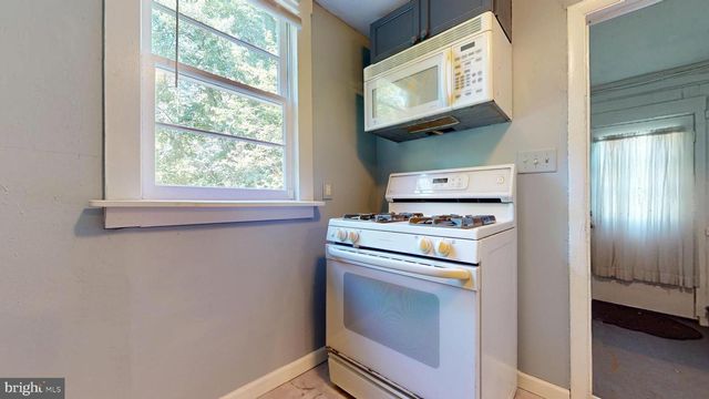 5655 WHITE HORSE PIKE, Egg Harbor City, NJ 08215