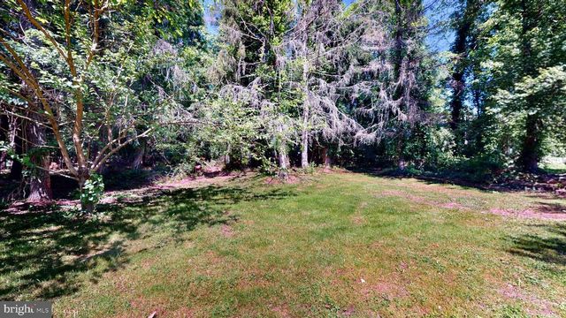 5655 WHITE HORSE PIKE, Egg Harbor City, NJ 08215