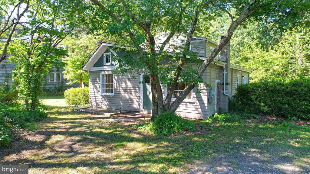 5655 WHITE HORSE PIKE, Egg Harbor City, NJ 08215
