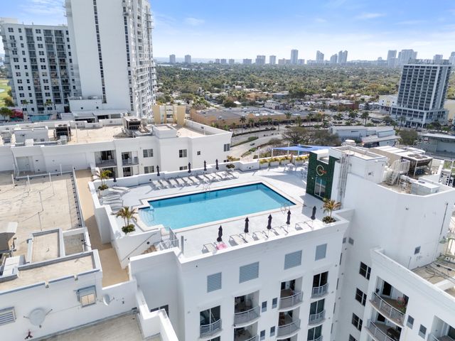 1830 Radius Drive 405, Hollywood, FL 33020