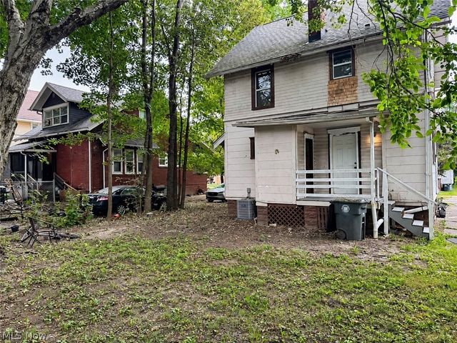 1007 Delia Avenue, Akron, OH 44320