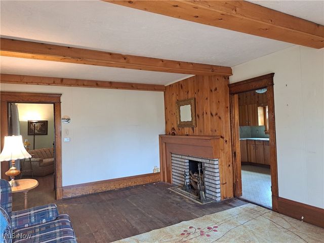 139 East Street, Lore City, OH 43755