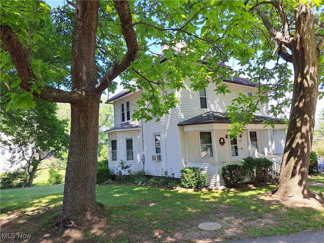 139 East Street, Lore City, OH 43755