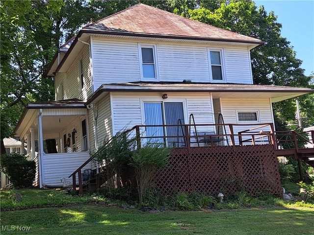 139 East Street, Lore City, OH 43755