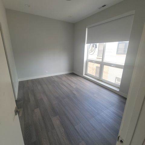 2443 N Western Avenue 203, Chicago, IL 60647