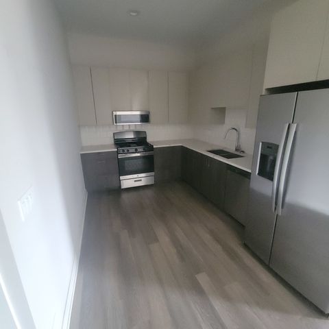 2443 N Western Avenue 203, Chicago, IL 60647