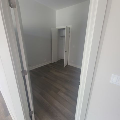 2443 N Western Avenue 203, Chicago, IL 60647