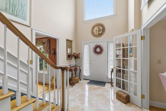 7 Farmside Dr, Pembroke, MA 02359