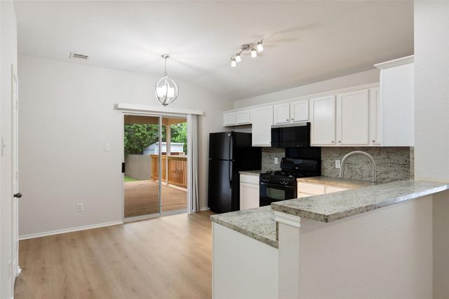 437 Sweet Leaf LN, Pflugerville, TX 78660