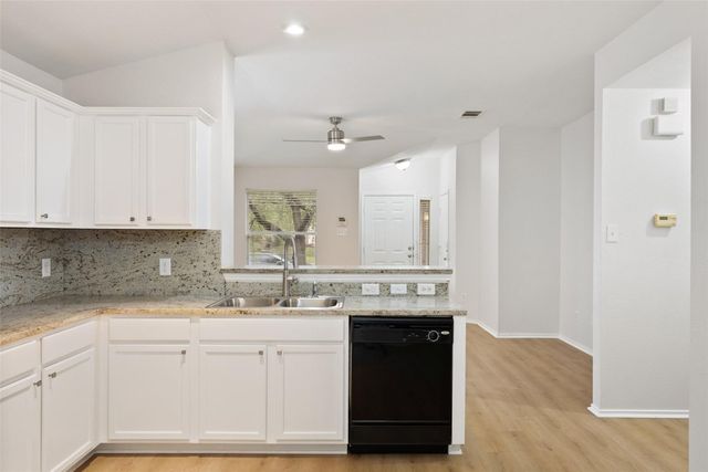 437 Sweet Leaf LN, Pflugerville, TX 78660