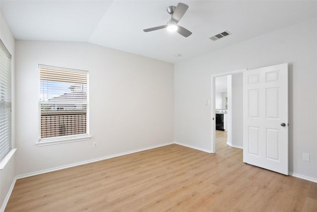 437 Sweet Leaf LN, Pflugerville, TX 78660