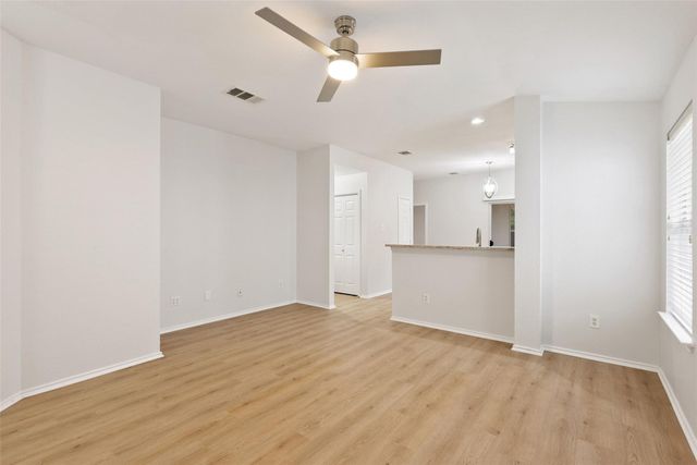 437 Sweet Leaf LN, Pflugerville, TX 78660