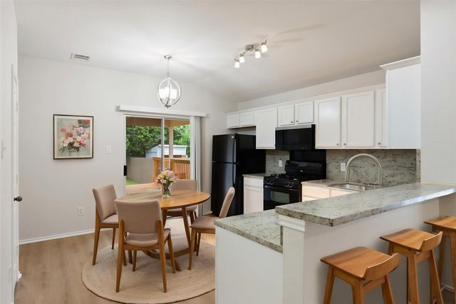 437 Sweet Leaf LN, Pflugerville, TX 78660