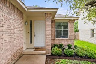 437 Sweet Leaf LN, Pflugerville, TX 78660