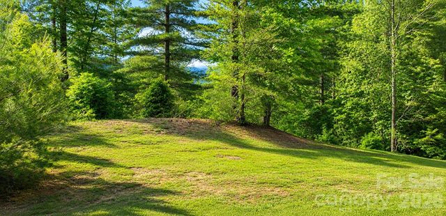 120 Johns Ridge Parkway 120, Lenoir, NC 28645
