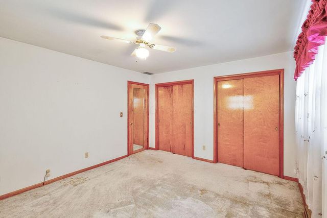 111 Barb Avenue, Heath, OH 43056