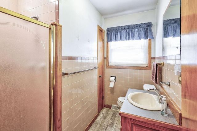 111 Barb Avenue, Heath, OH 43056