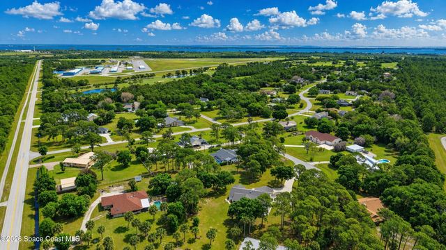 4020 Adams Lane, Grant-valkaria, FL 32950
