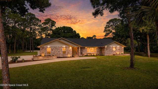 4020 Adams Lane, Grant-valkaria, FL 32950