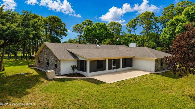 4020 Adams Lane, Grant-valkaria, FL 32950