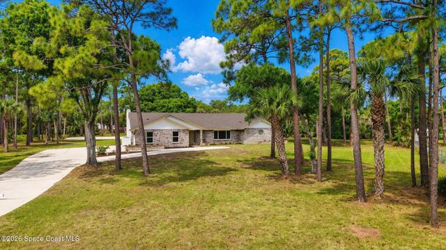 4020 Adams Lane, Grant-valkaria, FL 32950