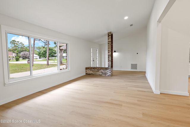 4020 Adams Lane, Grant-valkaria, FL 32950