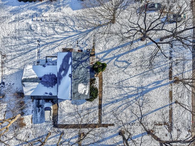 415 N Sycamore Street, Somonauk, IL 60552