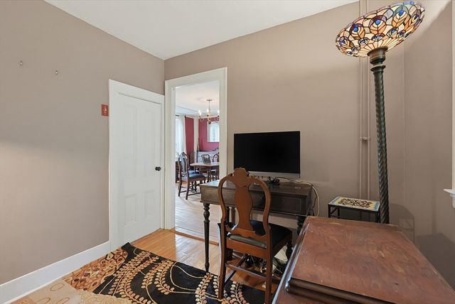 19 King St, Groveland, MA 01834