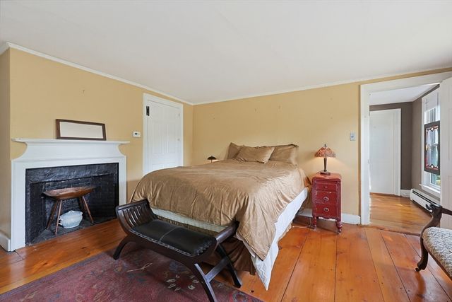 19 King St, Groveland, MA 01834