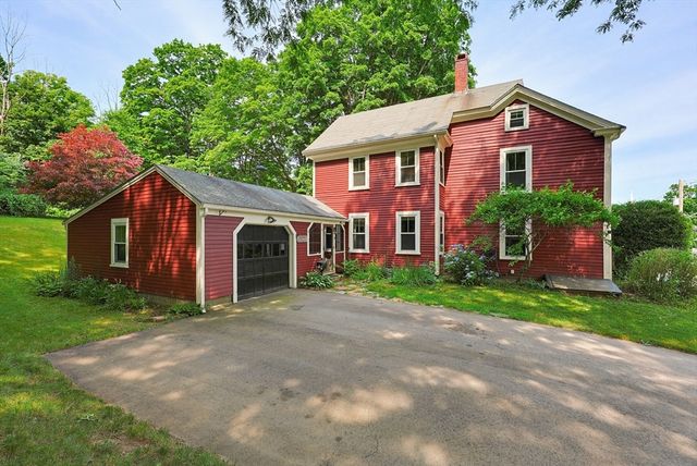 19 King St, Groveland, MA 01834