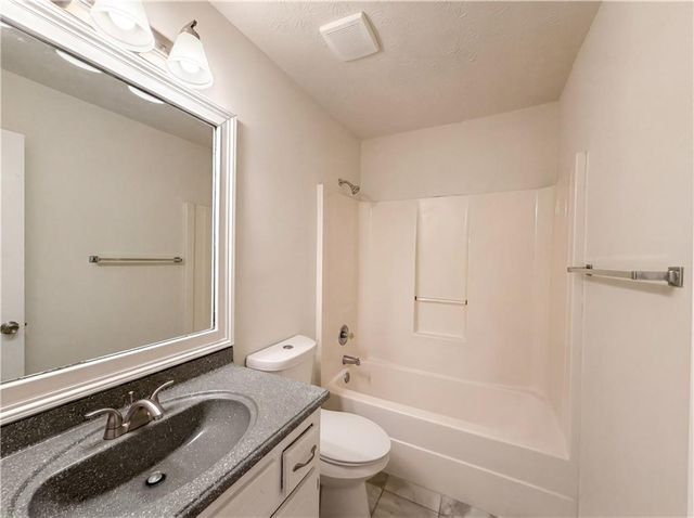 430 Cornwallis Way, Fayetteville, GA 30214