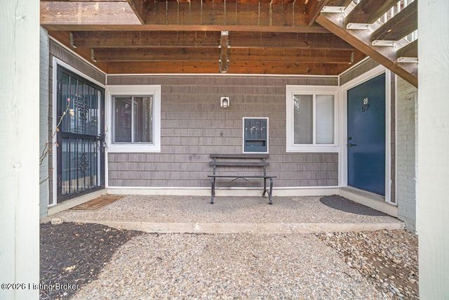 1815 Gardiner Ln G58, Louisville, KY 40205