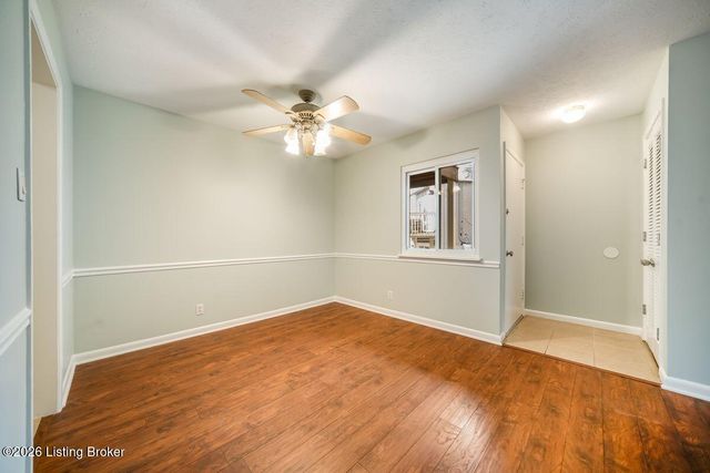 1815 Gardiner Ln G58, Louisville, KY 40205