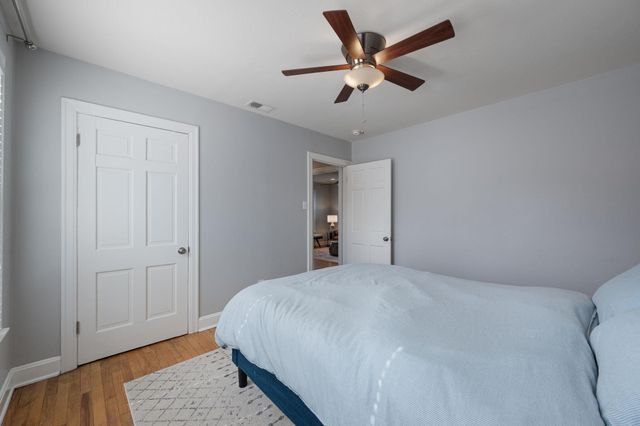 930 E 52nd ST, Austin, TX 78751