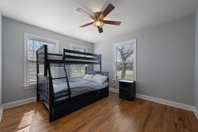 930 E 52nd ST, Austin, TX 78751