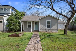 930 E 52nd ST, Austin, TX 78751