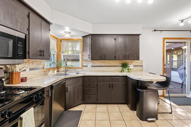 12611 Monterey Avenue S, Savage, MN 55378