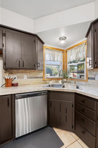12611 Monterey Avenue S, Savage, MN 55378