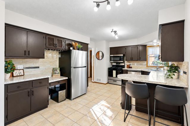 12611 Monterey Avenue S, Savage, MN 55378