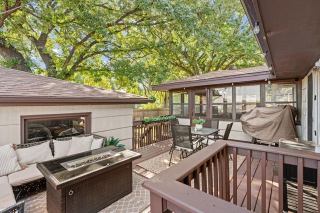 12611 Monterey Avenue S, Savage, MN 55378