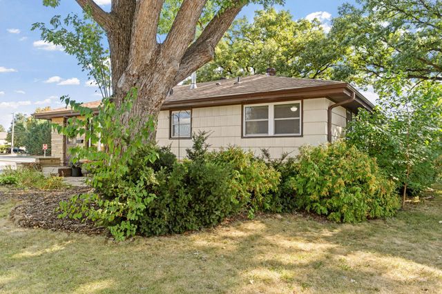 12611 Monterey Avenue S, Savage, MN 55378
